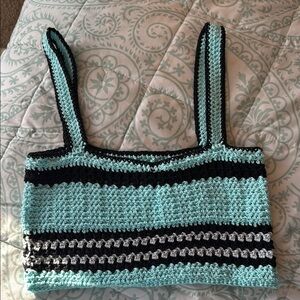 Green Sleeveless Fitted Crop Tank Top